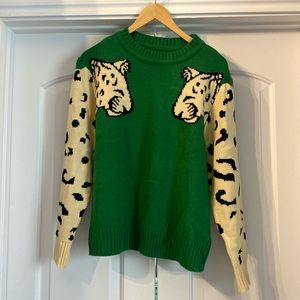 Green tiger sweater NWOT size L